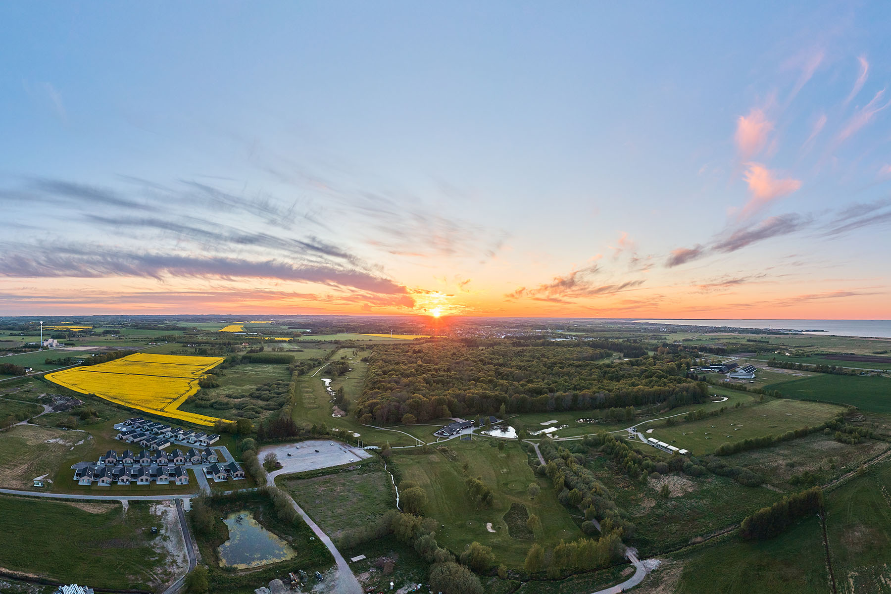 Dronefoto af Frederikshavn Golfklub - Fotograf Johny Kristensen. 